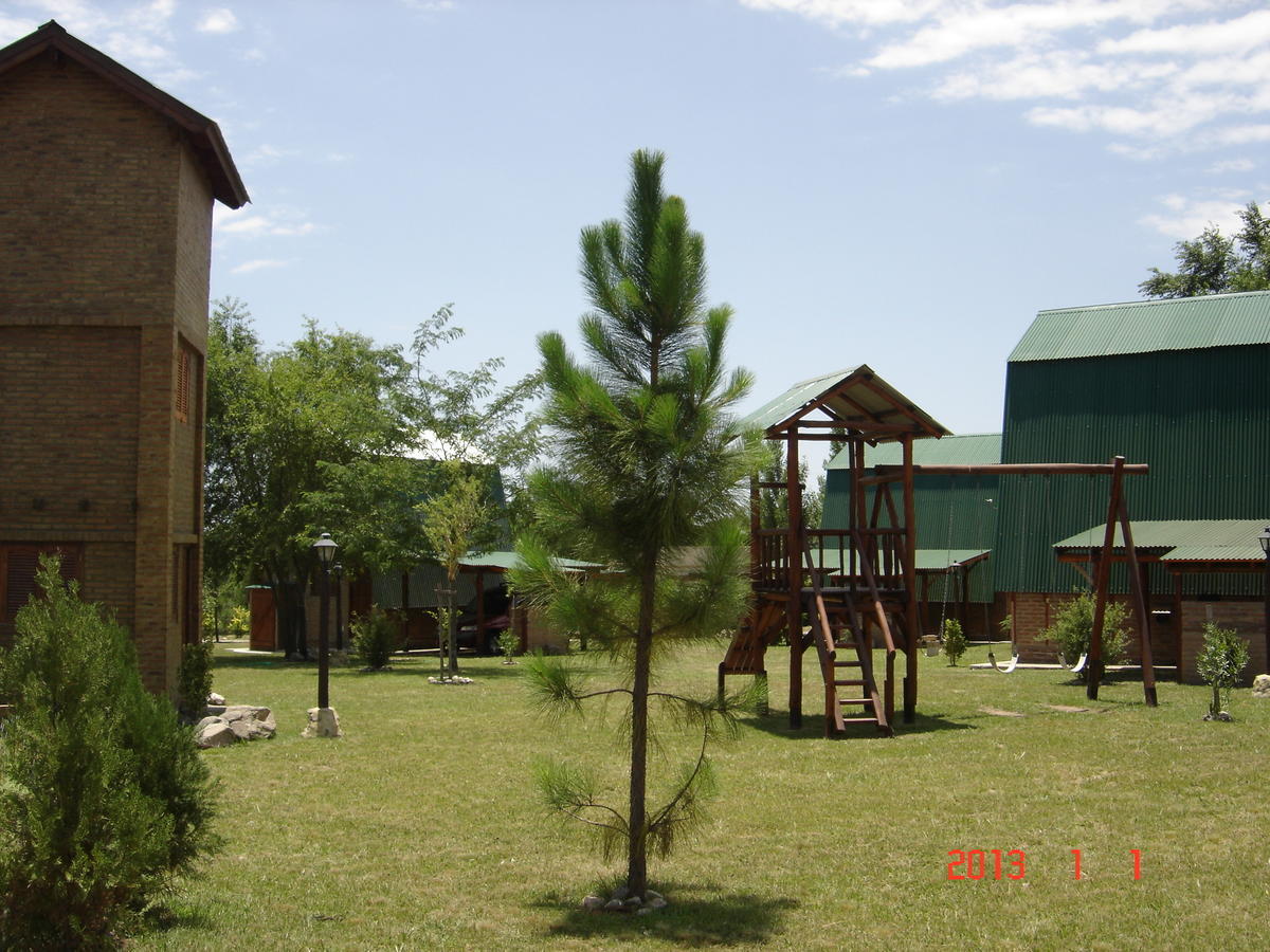 Cabanas Ecos Del Rio Los Reartes Oda fotoğraf